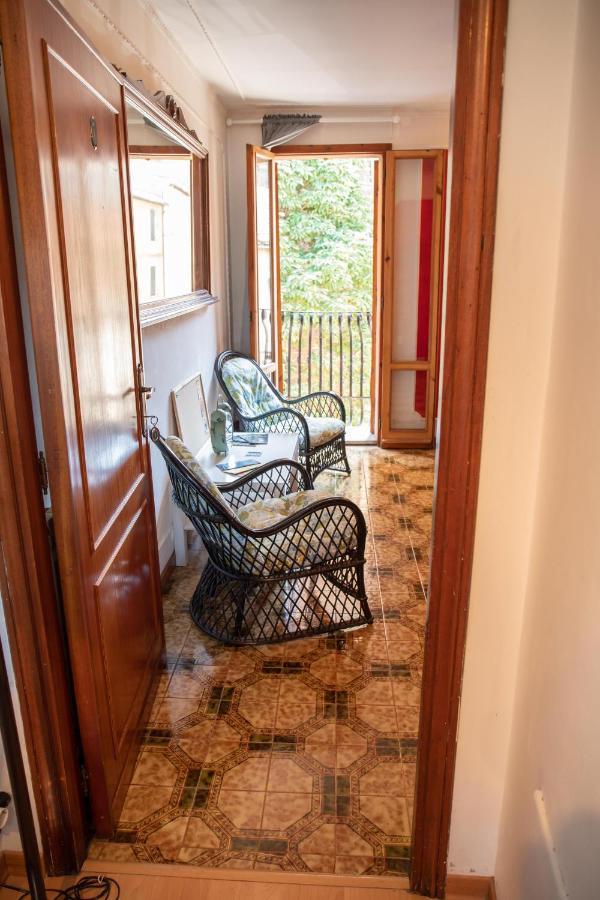 La Conca Apartment: A View On The Roman Aqueduct Perugia Exterior foto